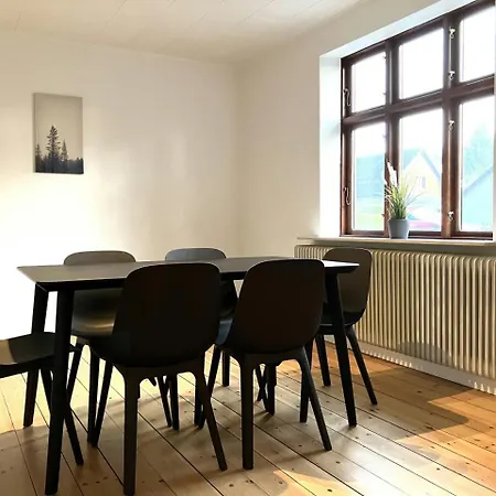 Spacious For 10 Apartamento *