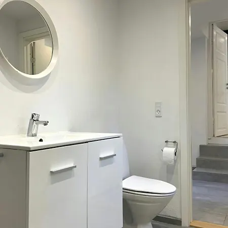 Spacious For 10 Apartamento *